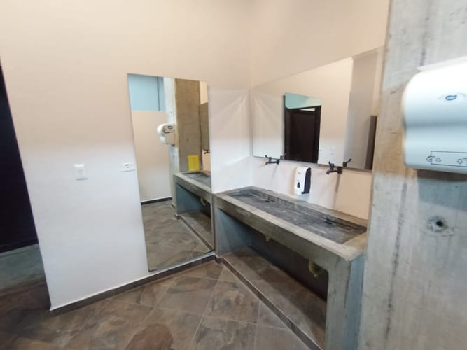 Oficina en arriendo en Llano Grande, Rionegro, 600 m² · foto 7 de 9