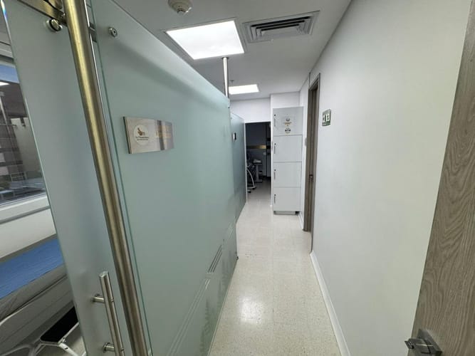 Consultorio en arriendo en Mayorca, Sabaneta, 33 m² · foto 5 de 8