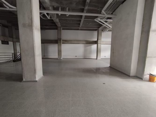Local en arriendo en Camparola, Itagüí, 334 m² · foto 5 de 12