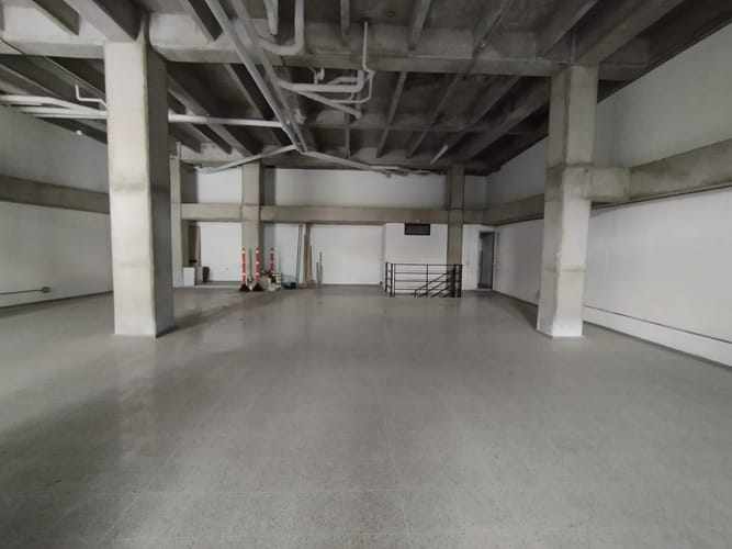 Local en arriendo en Camparola, Itagüí, 334 m² · foto 11 de 12