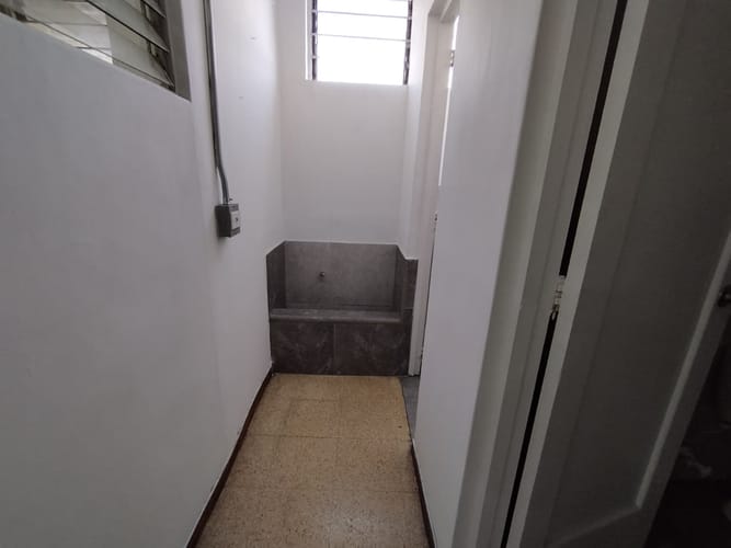 Local en arriendo en El Poblado, Medellín, 150 m² · foto 7 de 12