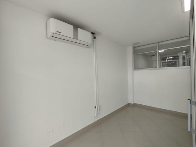 Oficina en arriendo en Laureles, Medellín, 85 m² · foto 5 de 12