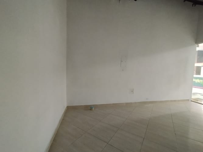 Local en arriendo en Suramérica, Itagüí, 21 m² · foto 5 de 6