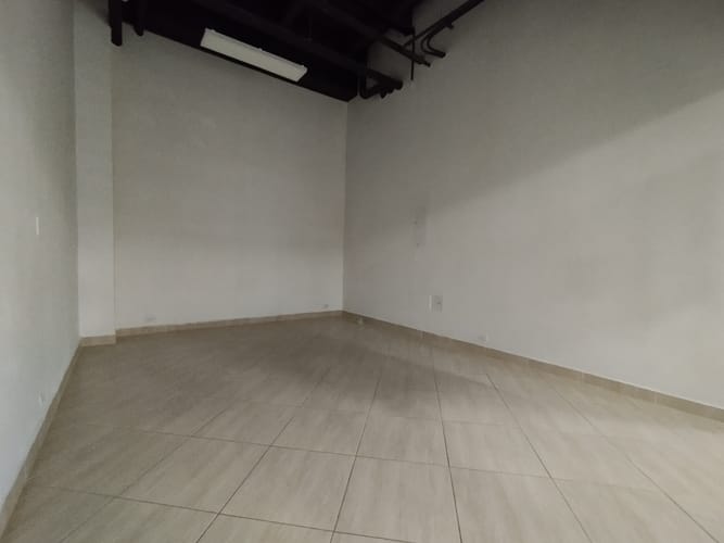 Local en arriendo en Suramérica, Itagüí, 21 m² · foto 6 de 6