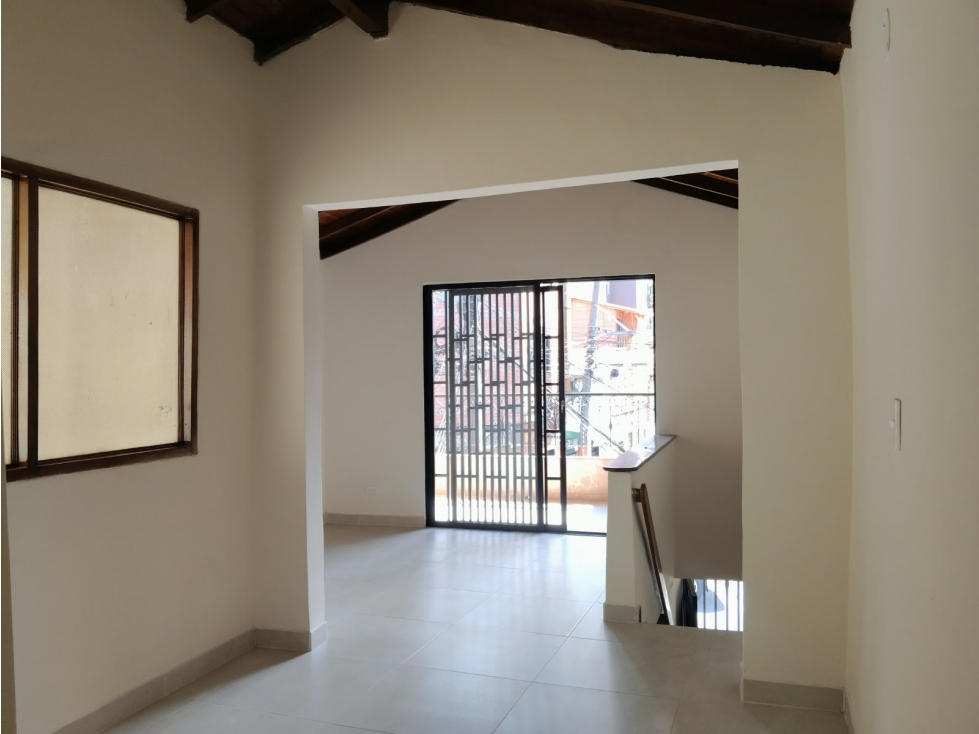 Apartamento en arriendo en La Candelaria, Medellín · foto 16 de 23