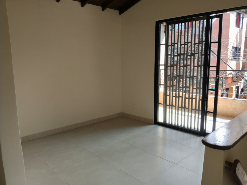Apartamento en arriendo en La Candelaria, Medellín · foto 17 de 23