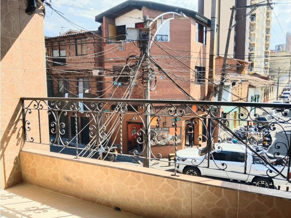 Apartamento en arriendo en La Candelaria, Medellín · foto 19 de 23