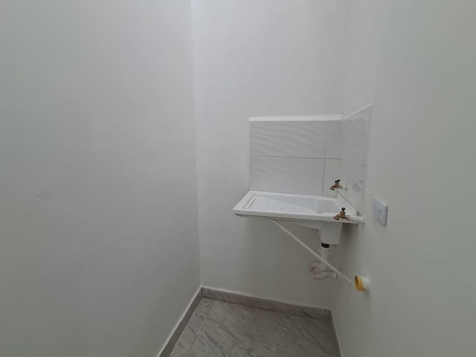 Apartamento en arriendo en Laureles, Medellín · foto 9 de 20