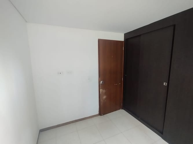 Apartamento de 3 alcobas en arriendo en La Hondonada, Medellín, 63 m² · foto 10 de 20