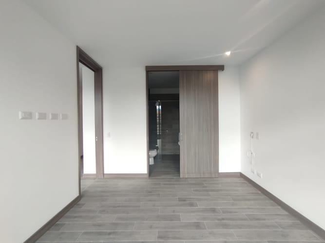 Apartamento de 1 alcoba en arriendo en Urbanización Las Cumbres, Medellín, 37 m² · foto 8 de 20