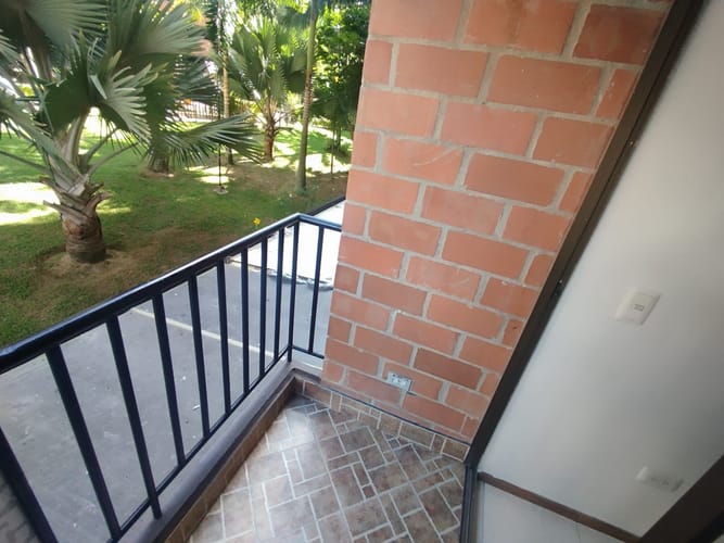 Apartamento de 3 alcobas en arriendo en La Hondonada, Medellín, 63 m² · foto 18 de 20