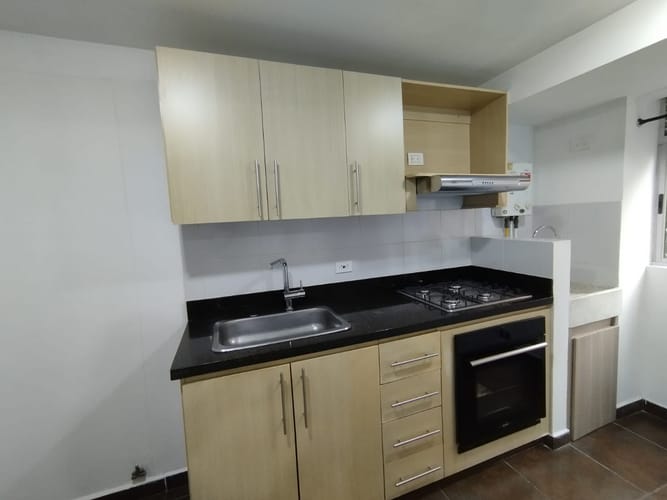Apartamento de 3 alcobas en arriendo en Las Lomitas, Sabaneta, 64 m² · foto 5 de 20