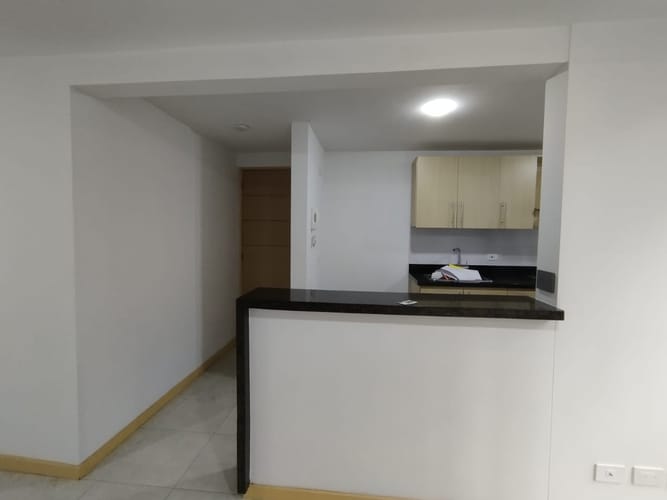 Apartamento de 3 alcobas en arriendo en Las Lomitas, Sabaneta, 64 m² · foto 6 de 20