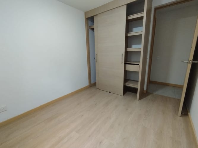 Apartamento de 3 alcobas en arriendo en Las Lomitas, Sabaneta, 64 m² · foto 13 de 20