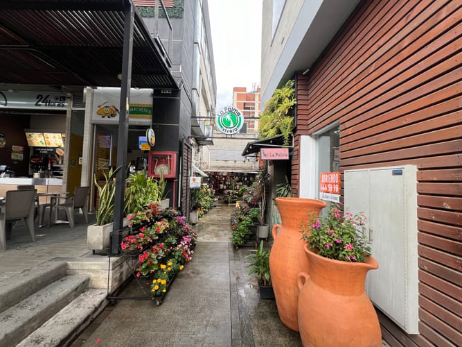 Local en arriendo en Belén, Medellín, 12 m² · foto 12 de 13