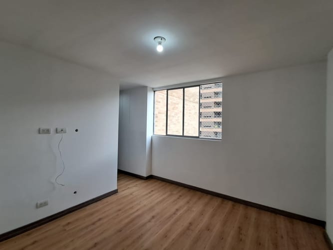 Apartamento de 3 alcobas en arriendo en Villa Carlota, Medellín, 106 m² · foto 12 de 20