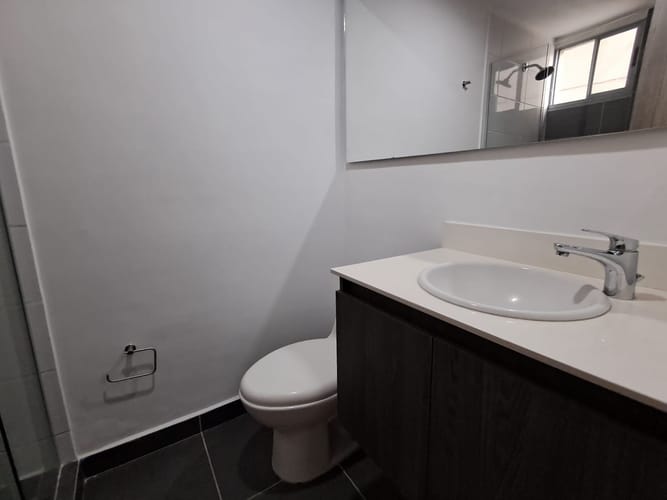 Apartamento de 3 alcobas en arriendo en Villa Carlota, Medellín, 106 m² · foto 14 de 20