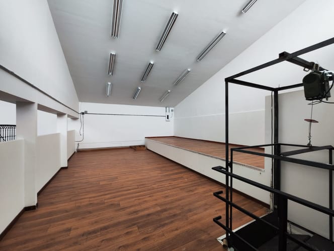Local en arriendo en La Esmeralda, Itagüí, 238 m² · foto 5 de 13
