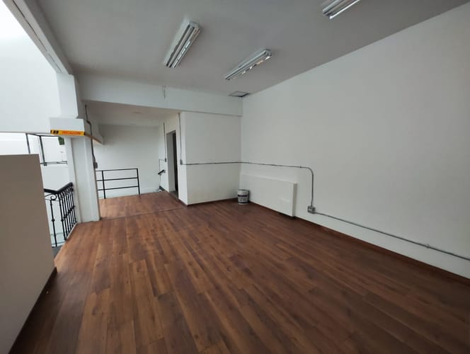 Local en arriendo en La Esmeralda, Itagüí, 238 m² · foto 7 de 13