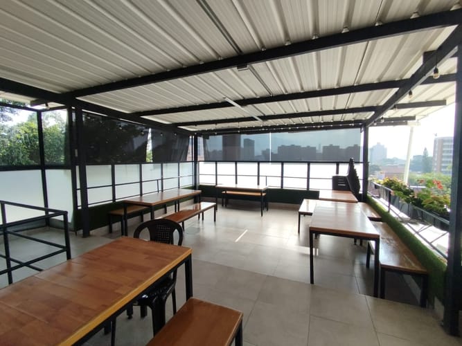 Oficina en arriendo en Laureles, Medellín, 35 m² · foto 7 de 9