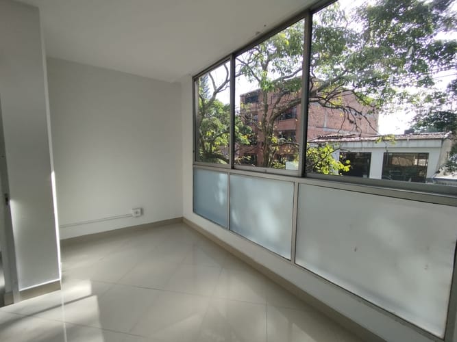 Oficina en arriendo en Laureles, Medellín, 40 m² · foto 9 de 15