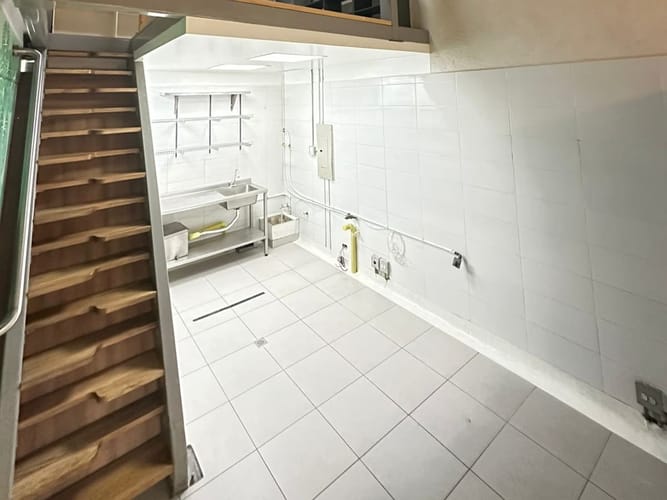 Local en arriendo en Loma Del Escobero, Envigado, 33 m² · foto 14 de 19