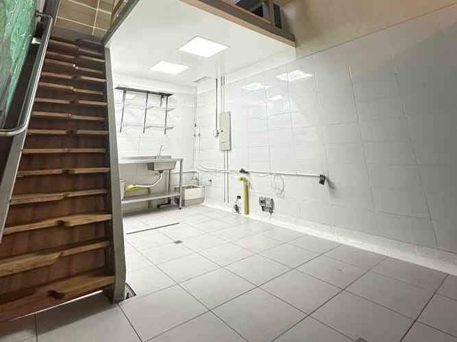 Local en arriendo en Loma Del Escobero, Envigado, 33 m² · foto 15 de 19
