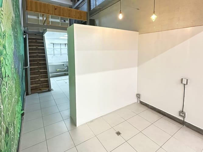 Local en arriendo en Loma Del Escobero, Envigado, 33 m² · foto 18 de 19