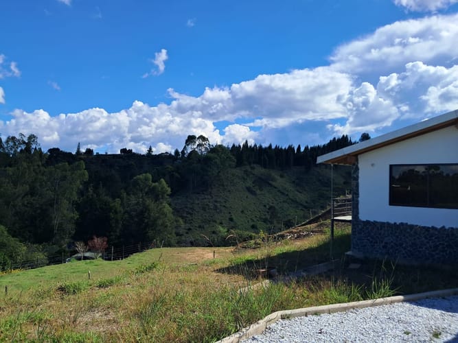 Finca en arriendo en Garrido, Guarne, 220 m² · foto 4 de 20