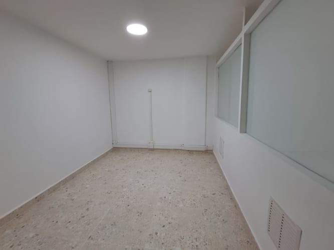Oficina en arriendo en Laureles, Medellín, 50 m² · foto 6 de 20