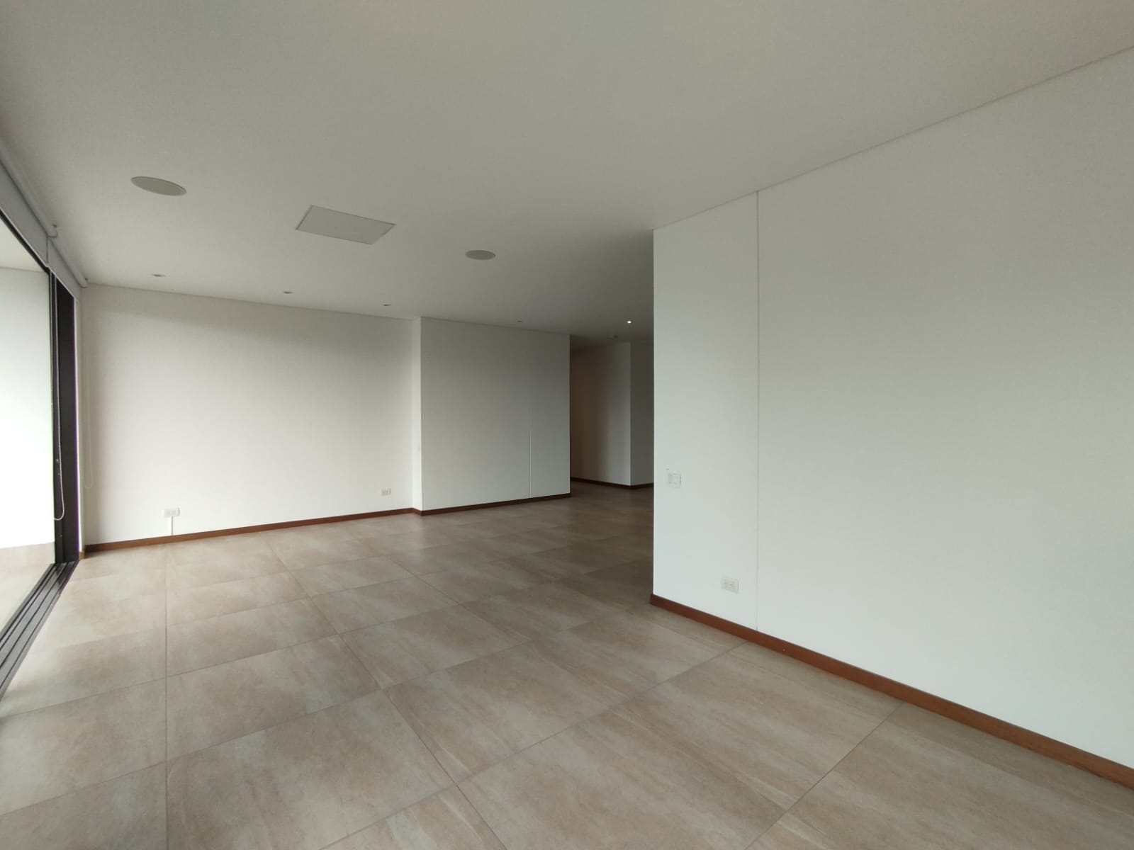 Apartamento en arriendo en Urbanización Las Cumbres, Medellín · foto 18 de 20