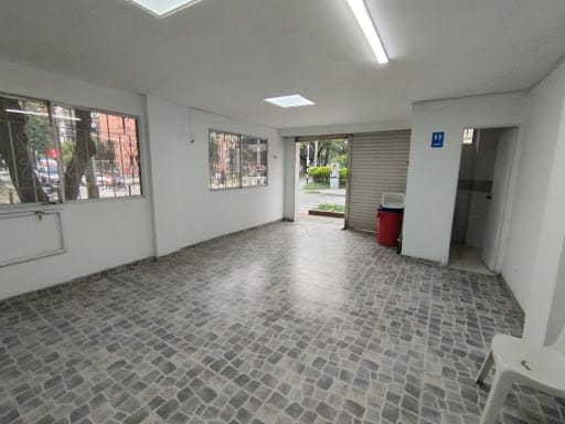 Local en arriendo en La Palma, Medellín, 37 m² · foto 4 de 9