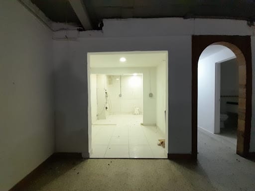 Local en arriendo en Villa Nueva, Medellín, 145 m² · foto 7 de 11