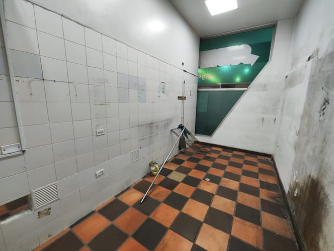 Local en arriendo en El Poblado, Medellín, 28 m² · foto 8 de 10
