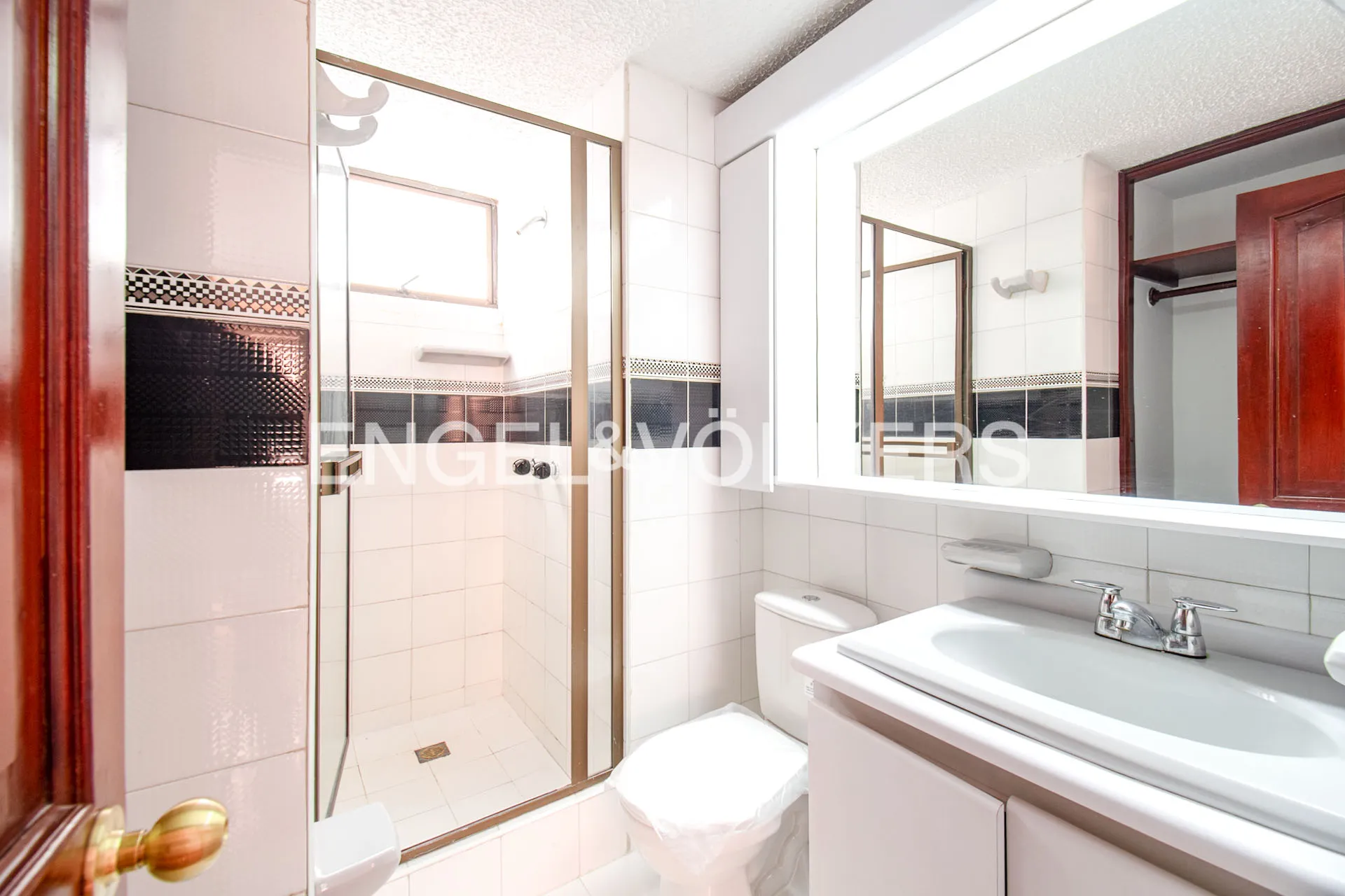 Apartamento en venta en La Carolina, Bogotá · foto 7 de 10