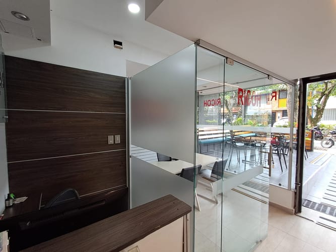 Local en arriendo en Suramericana, Medellín, 16 m² · foto 6 de 14