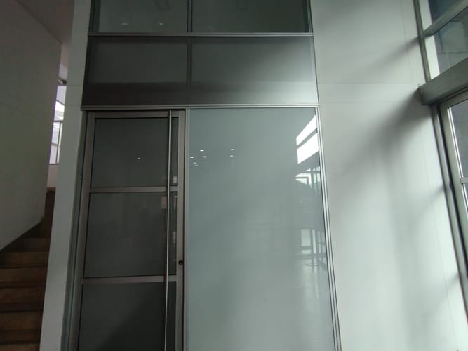 Local en arriendo en Los Balsos, Medellín, 11 m² · foto 7 de 9