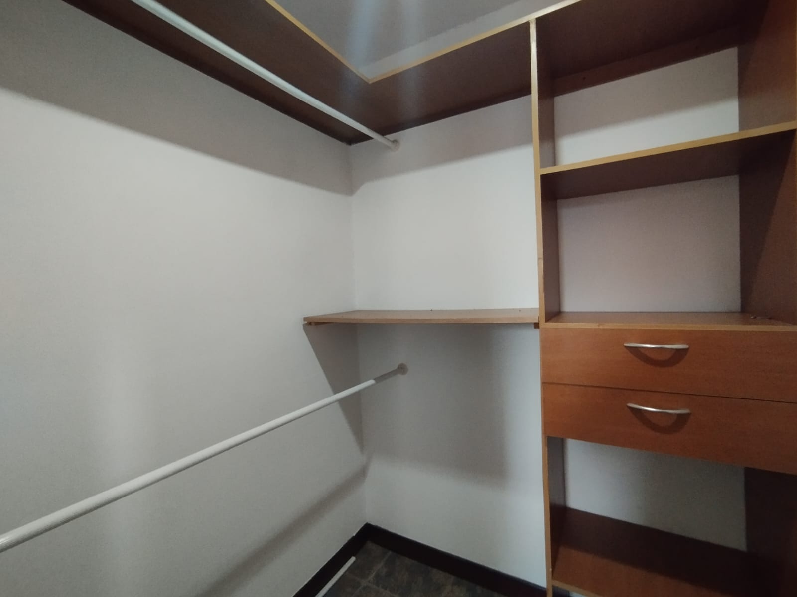 Apartamento en arriendo en El Poblado, Medellín · foto 8 de 20