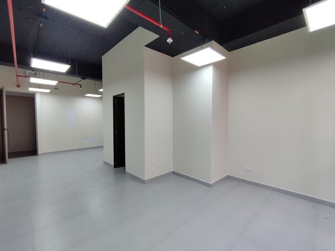 Oficina en arriendo en El Poblado, Medellín, 36 m² · foto 4 de 8