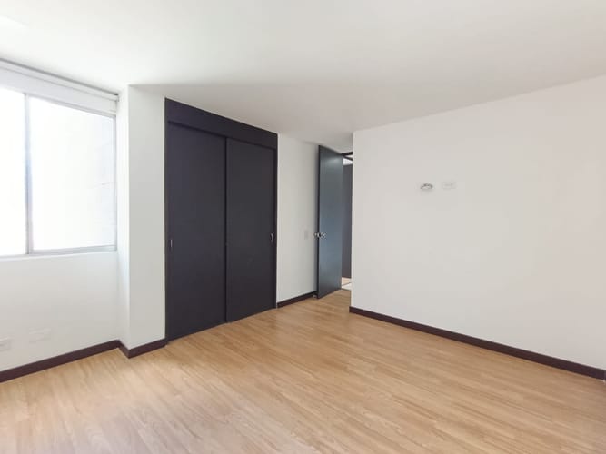 Apartamento de 2 alcobas en arriendo en El Poblado, Medellín, 79 m² · foto 17 de 18