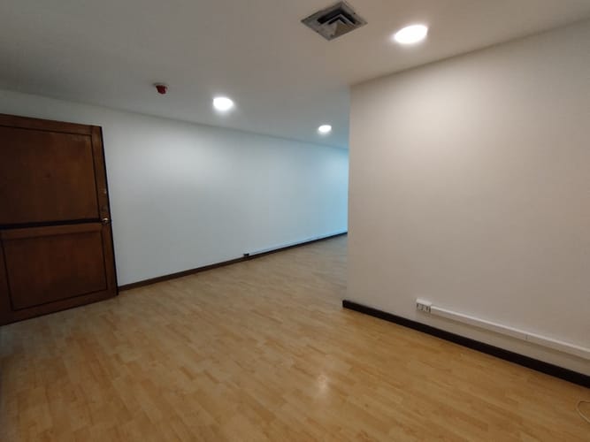 Oficina en arriendo en El Poblado, Medellín, 50 m² · foto 4 de 13