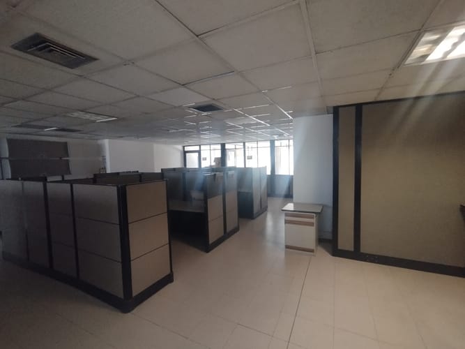 Oficina en arriendo en La Candelaria, Medellín, 411 m² · foto 13 de 18