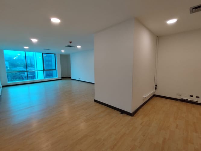 Oficina en arriendo en El Poblado, Medellín, 50 m² · foto 6 de 13