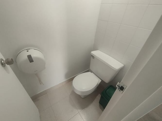 Oficina en arriendo en La Candelaria, Medellín, 411 m² · foto 15 de 18