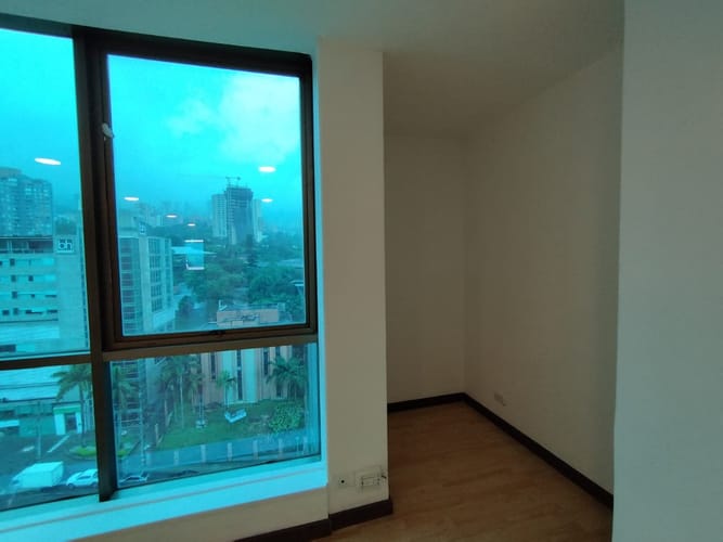 Oficina en arriendo en El Poblado, Medellín, 50 m² · foto 7 de 13