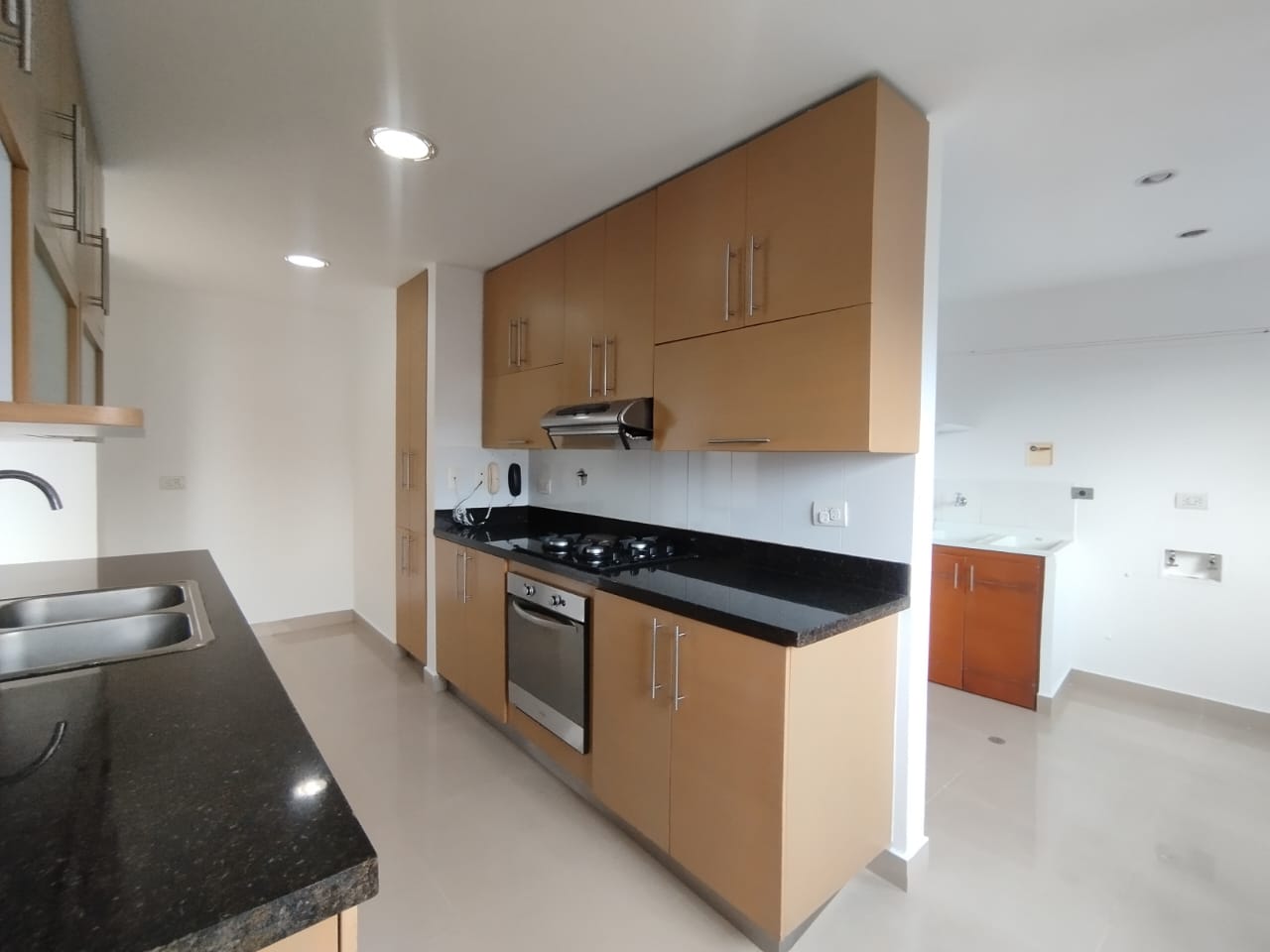 Apartamento en arriendo en El Poblado, Medellín · foto 10 de 20