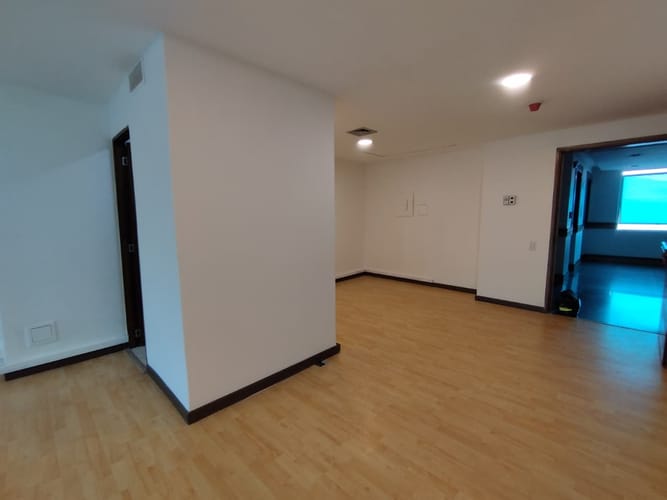 Oficina en arriendo en El Poblado, Medellín, 50 m² · foto 11 de 13