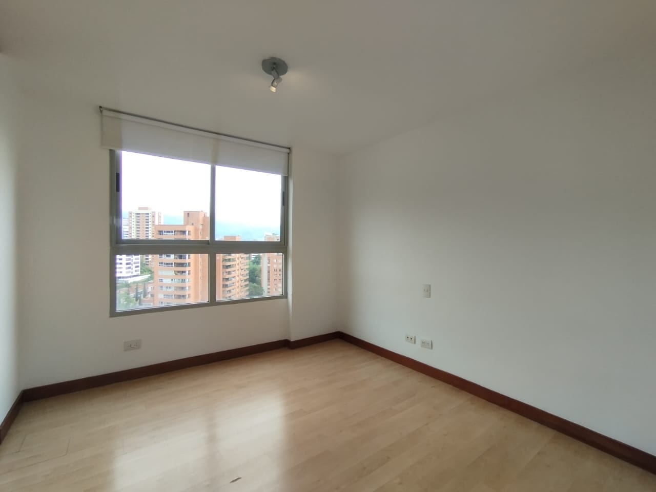 Apartamento en arriendo en El Poblado, Medellín · foto 18 de 20