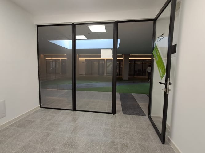 Oficina en arriendo en Laureles, Medellín, 30 m² · foto 4 de 20