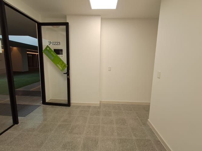 Oficina en arriendo en Laureles, Medellín, 30 m² · foto 11 de 20